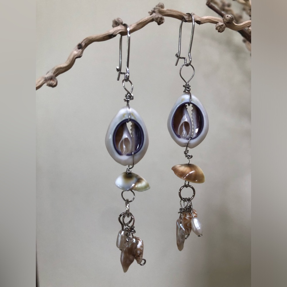 Handcrafted Mermaid Cowrie Shell & Pearls Drop Earrings in White, Purple and Tan